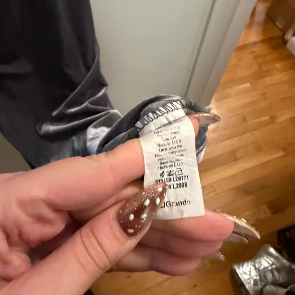 Vintage Nasty Gal velvet dress - Picture 5 of 8